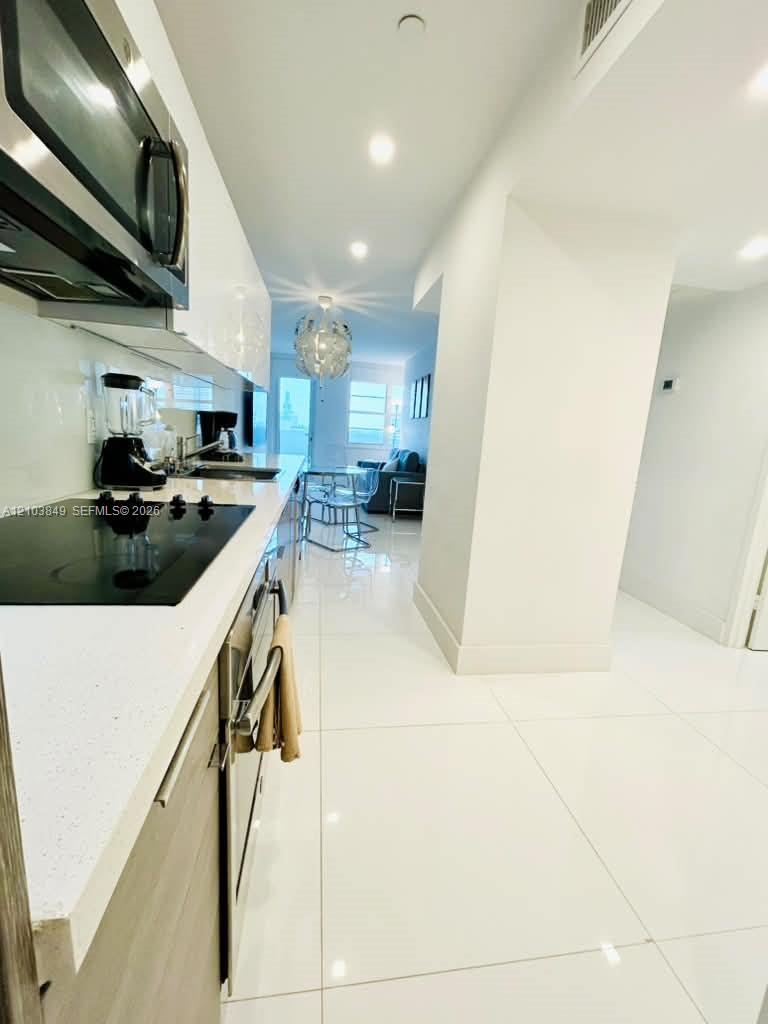 100 Lincoln Rd # 1645, Miami Beach FL 33139 photo 4