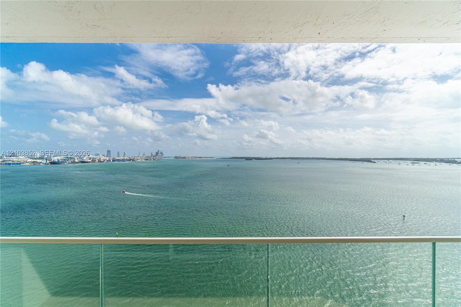 800 Claughton Island Dr # 1804, Miami FL 33131 photo 3