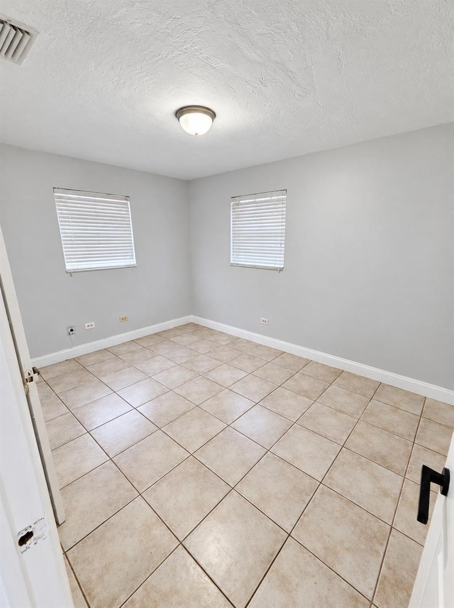 5751 SW 37TH Street, Davie FL 33314 photo 5