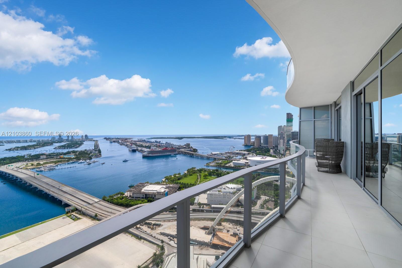 1400 Biscayne Boulevard # 4902, Miami FL 33132 photo 4