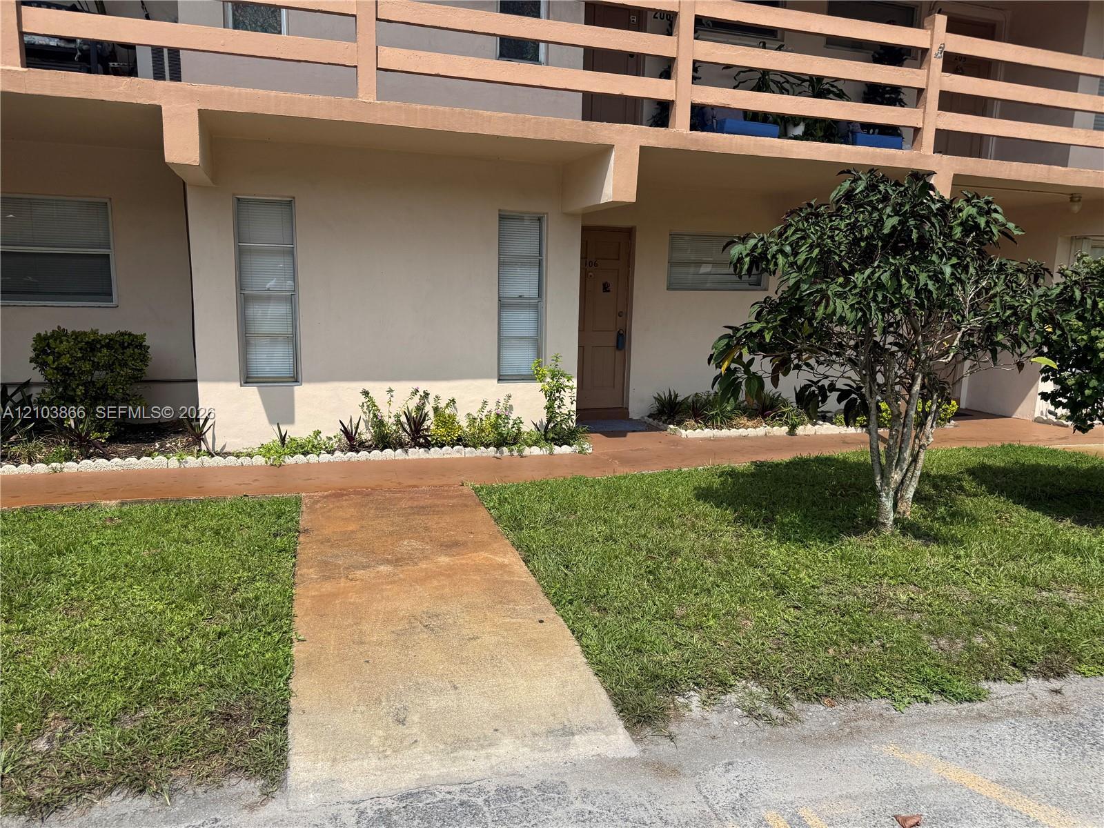 3000 NW 43rd Ter # 106, Lauderdale Lakes FL 33313 photo 2