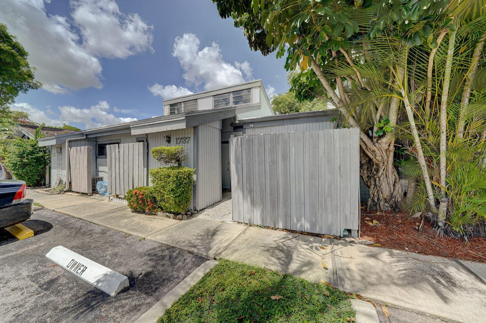 1737 NW 73RD Avenue # 41, Plantation FL 33313 photo 2