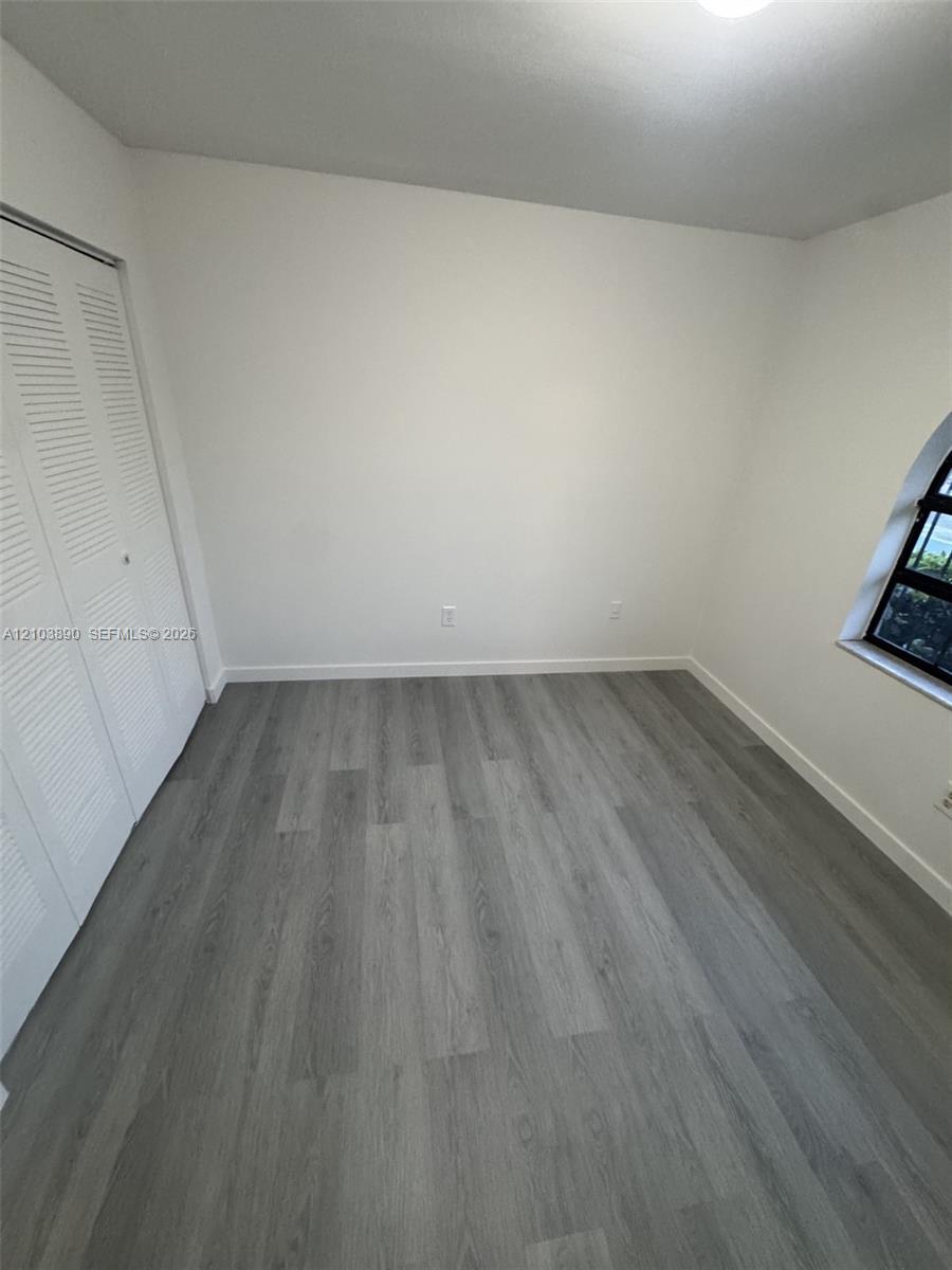 5640 W 20th Ct, Hialeah FL 33016 photo 3