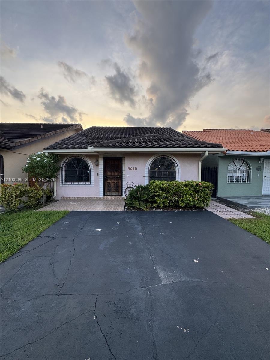 5640 W 20th Ct, Hialeah FL 33016