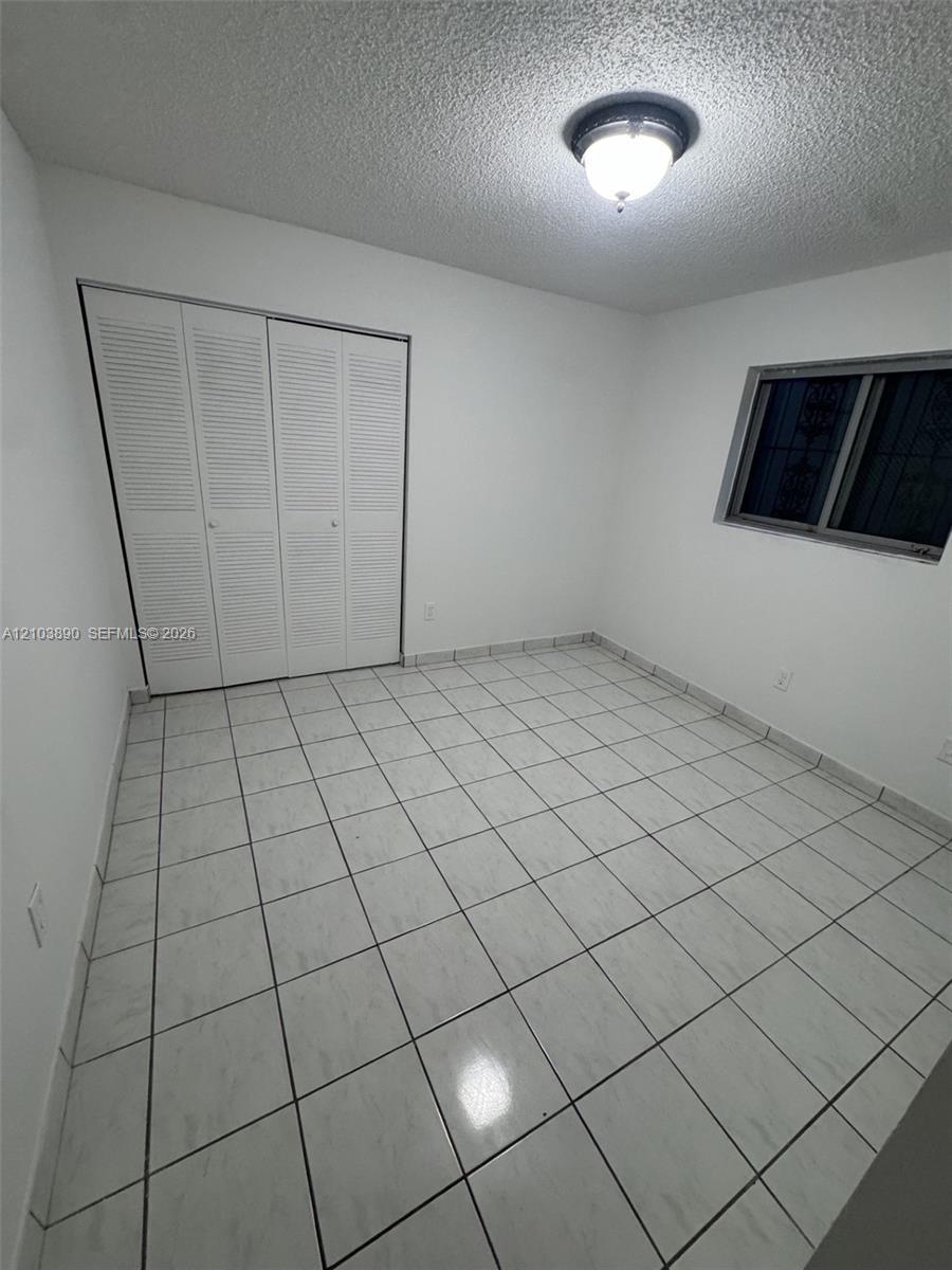 5640 W 20th Ct, Hialeah FL 33016 photo 5