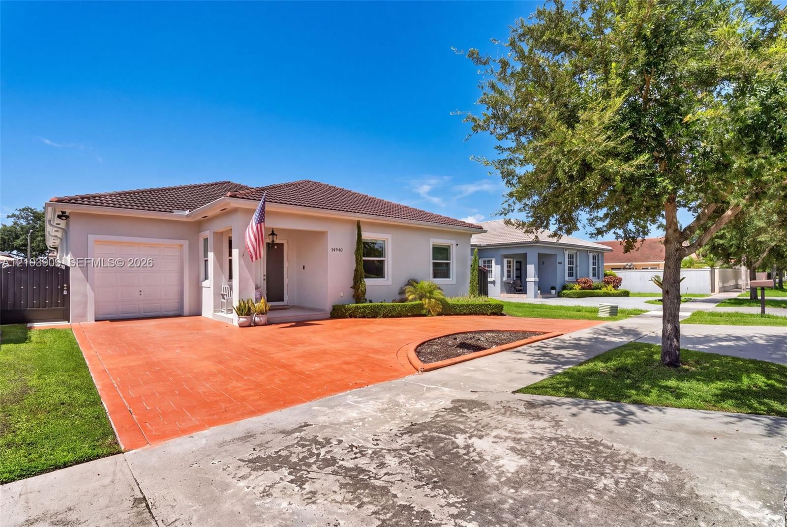 14940 NW 89th Ave, Miami Lakes FL 33018 photo 2