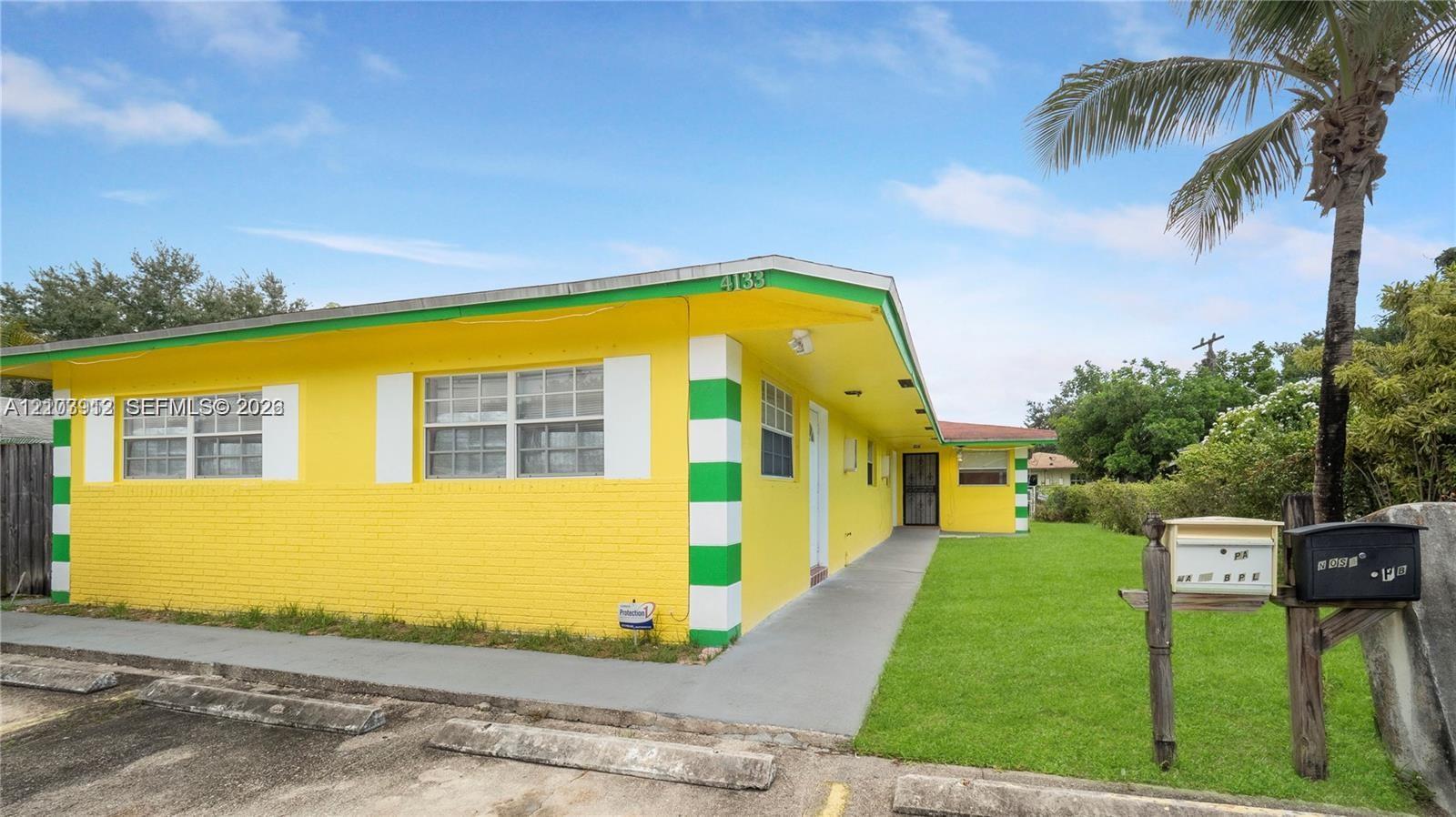 4133 SW 24th St # 1, Fort Lauderdale FL 33317