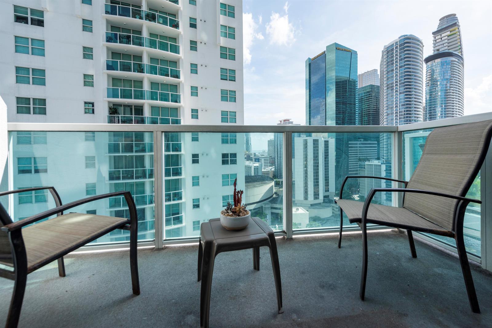 41 SE 5th Street # 1315, Miami FL 33131 photo 2