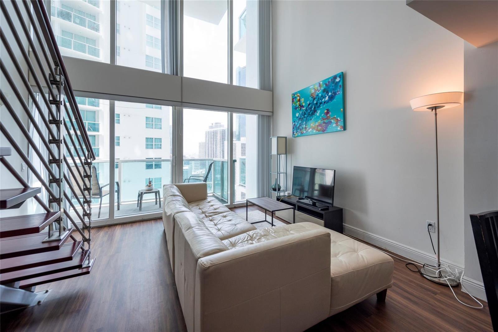 41 SE 5th Street # 1315, Miami FL 33131 photo 5