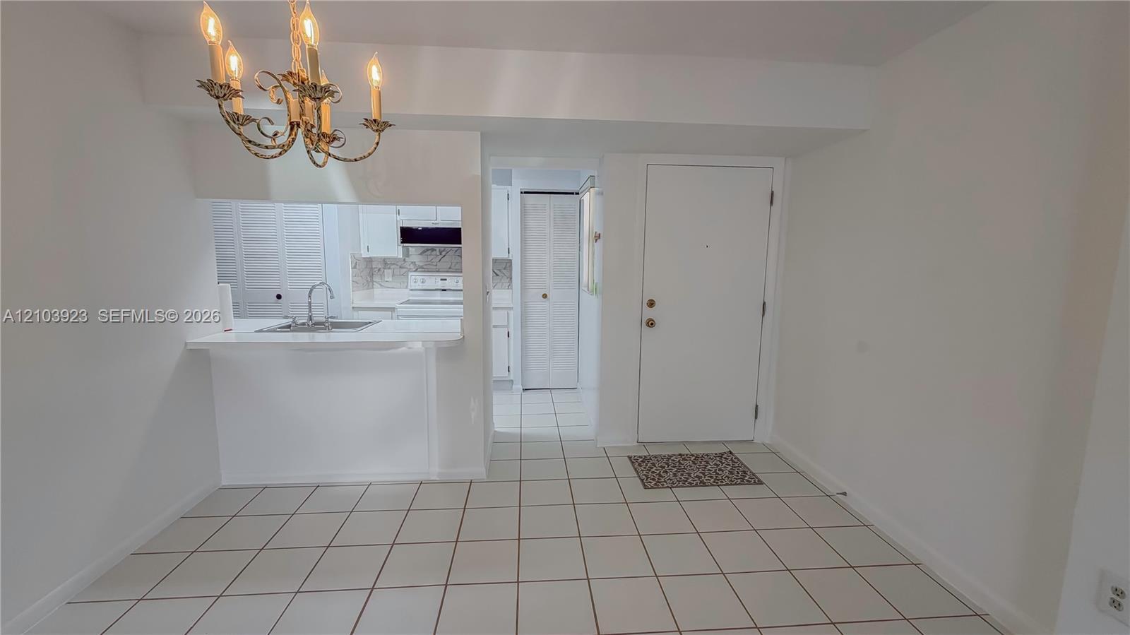 905 NE 209th St # 30, Miami FL 33179 photo 5