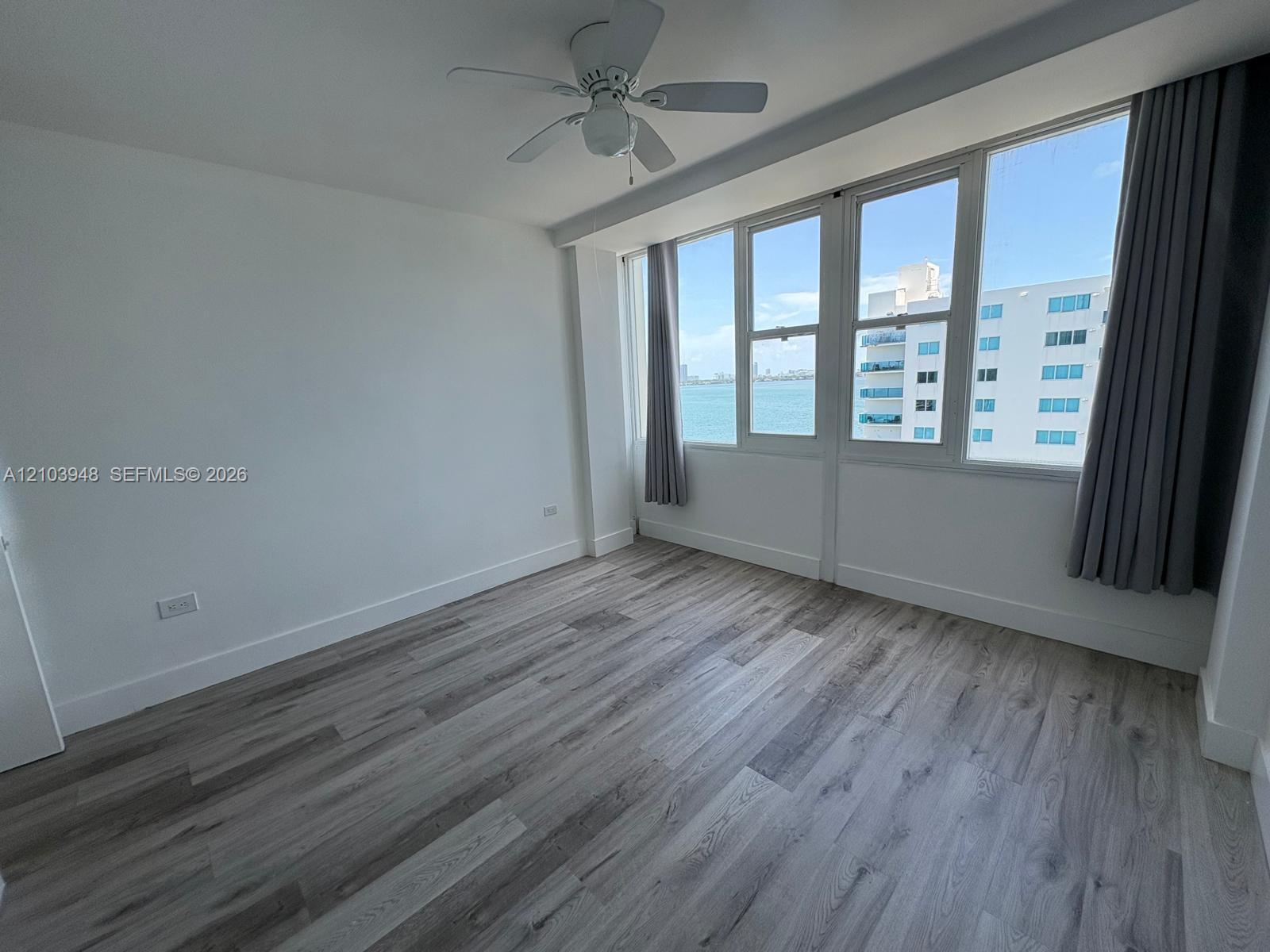 7545 E Treasure Dr # 9H, North Bay Village FL 33141 photo 4