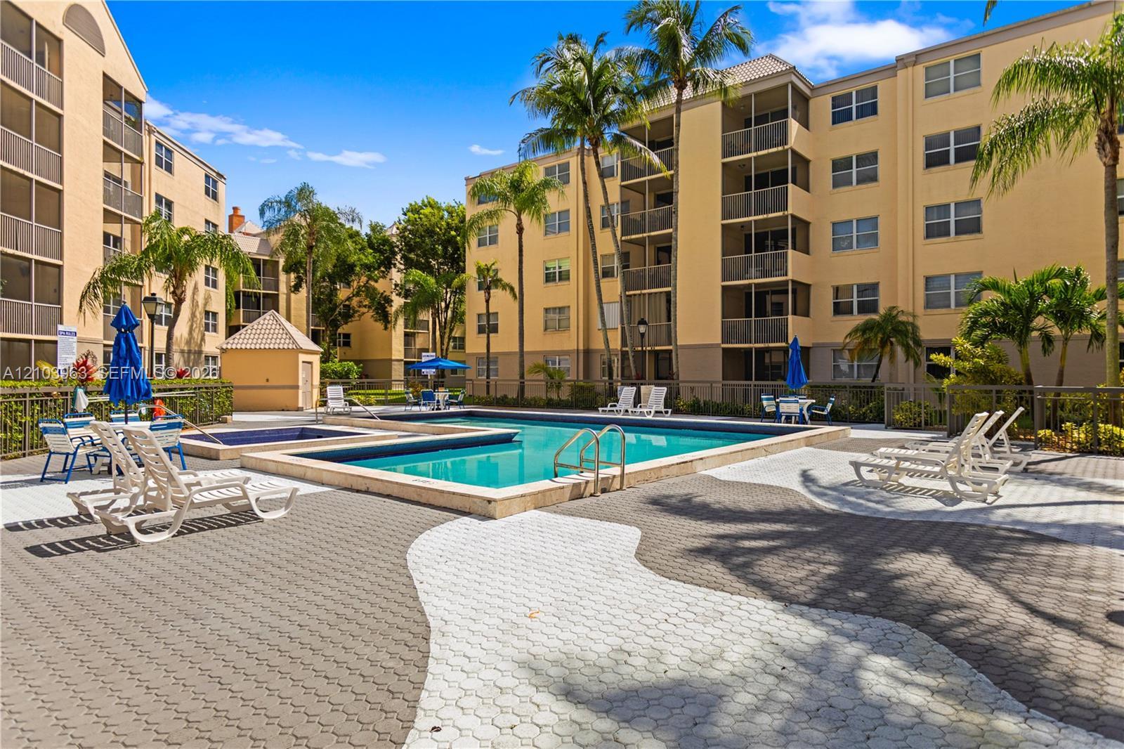 8215 Lake Dr # 502, Doral FL 33166 photo 4