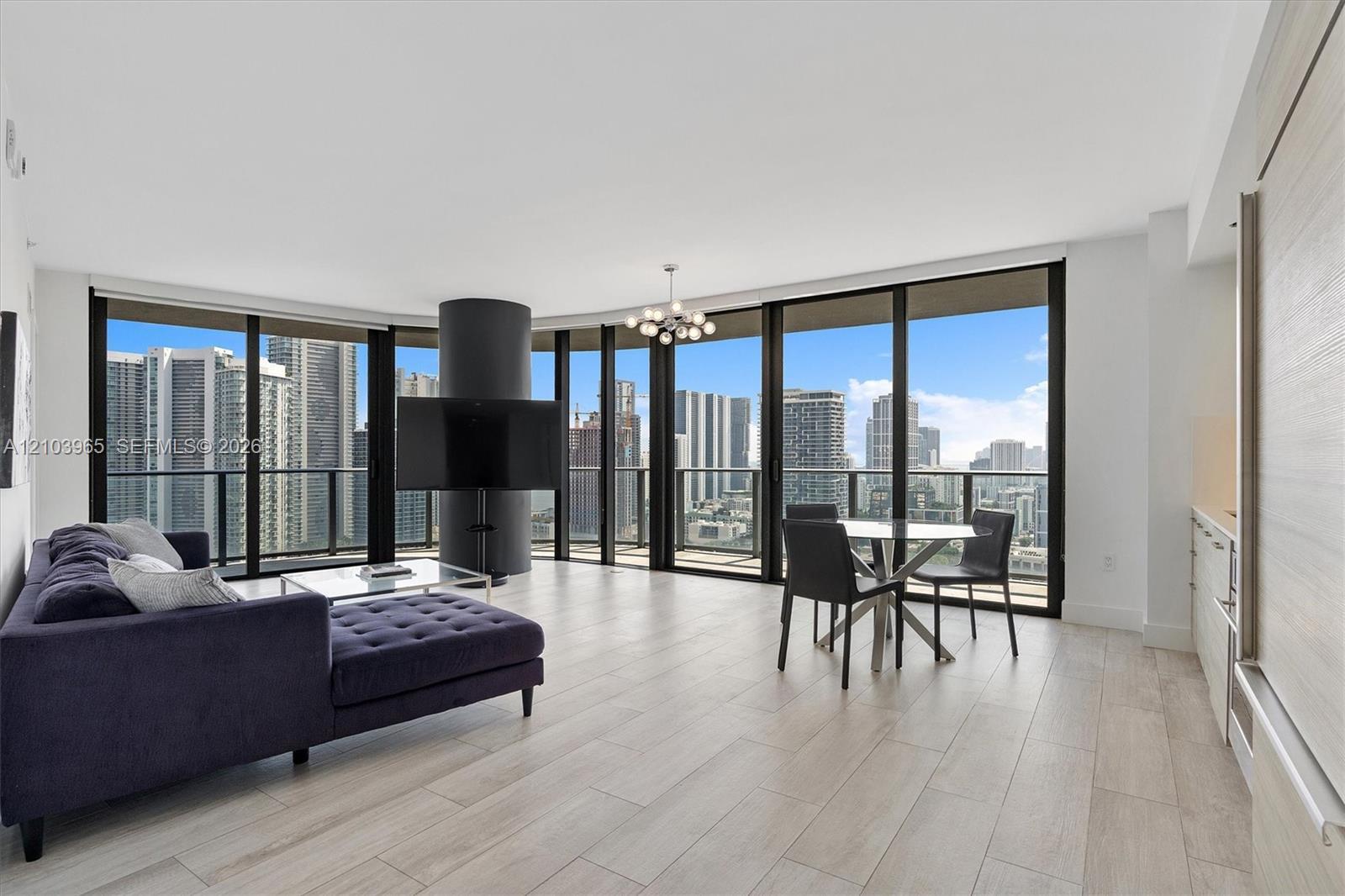 121 NE 34th St # 2904, Miami FL 33137 photo 2