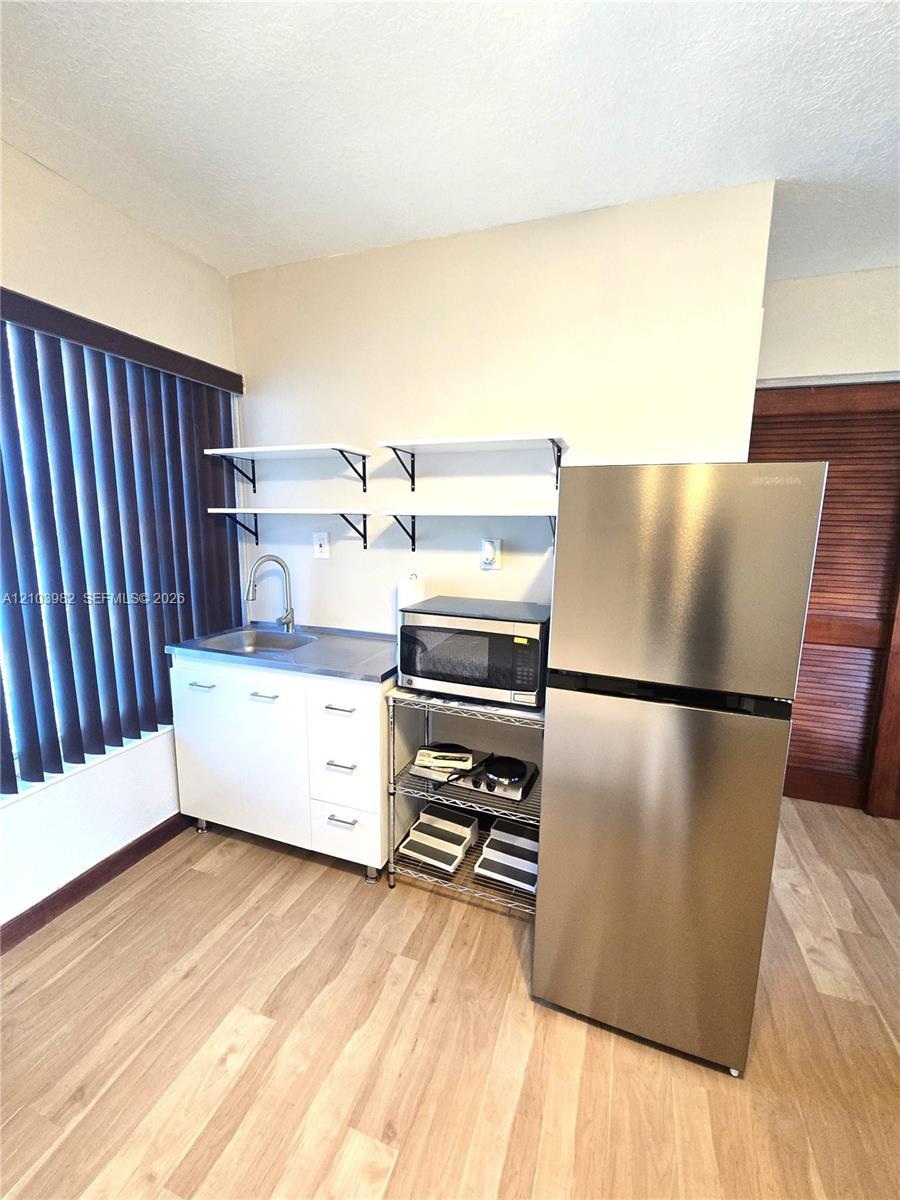 Miami, FL 33173 photo 4