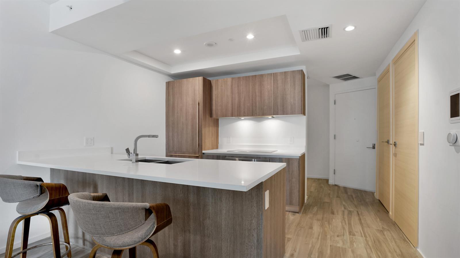 801 S Miami Avenue # 1608, Miami FL 33131 photo 3