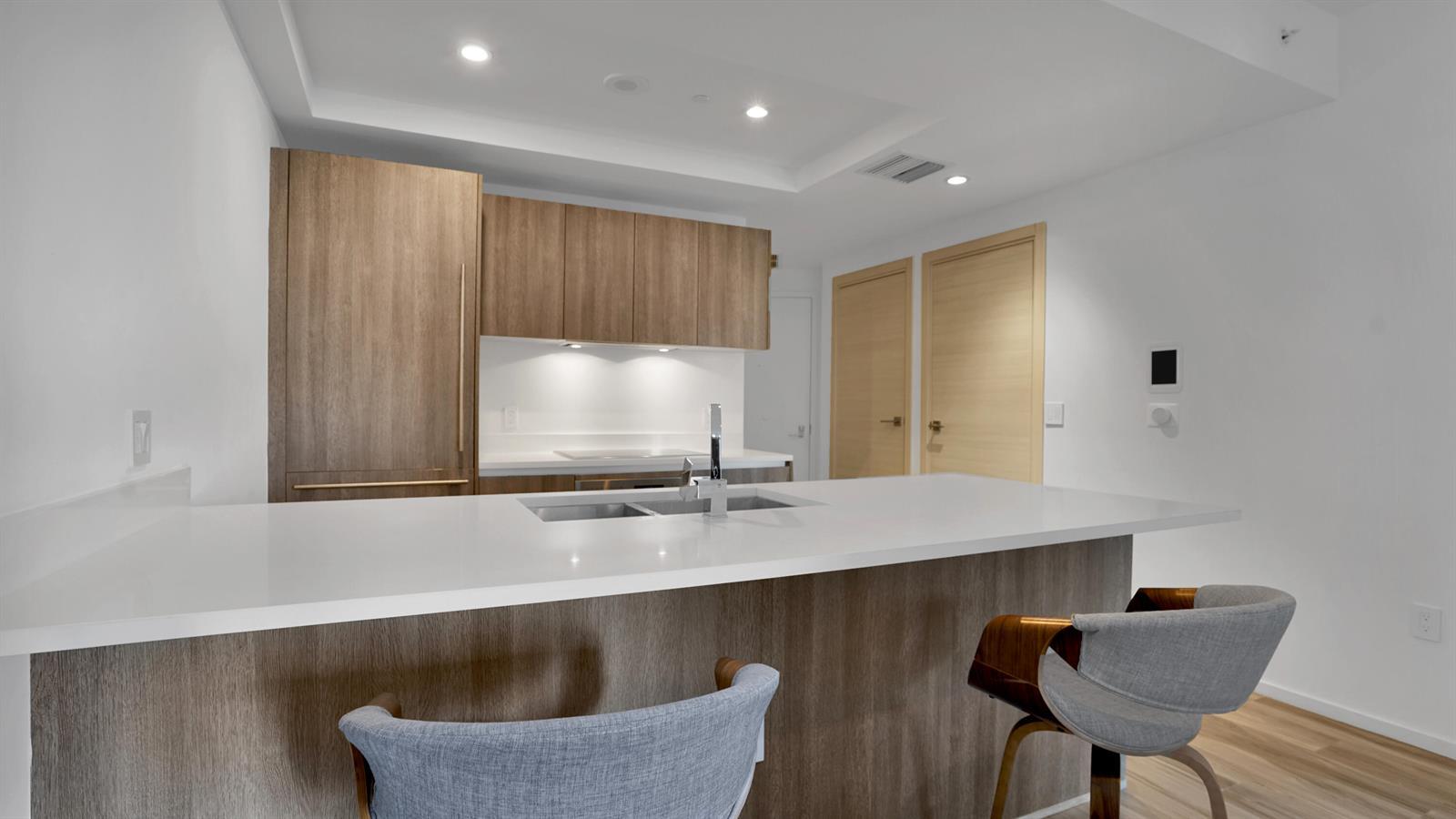 801 S Miami Avenue # 1608, Miami FL 33131 photo 4
