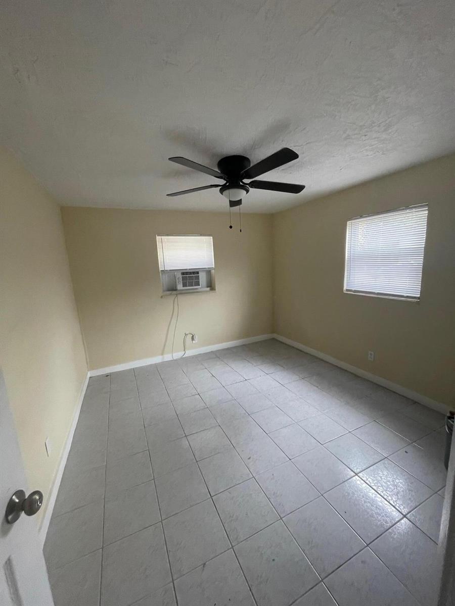 22 NW 8th Avenue # 1, Dania Beach FL 33004 photo 4