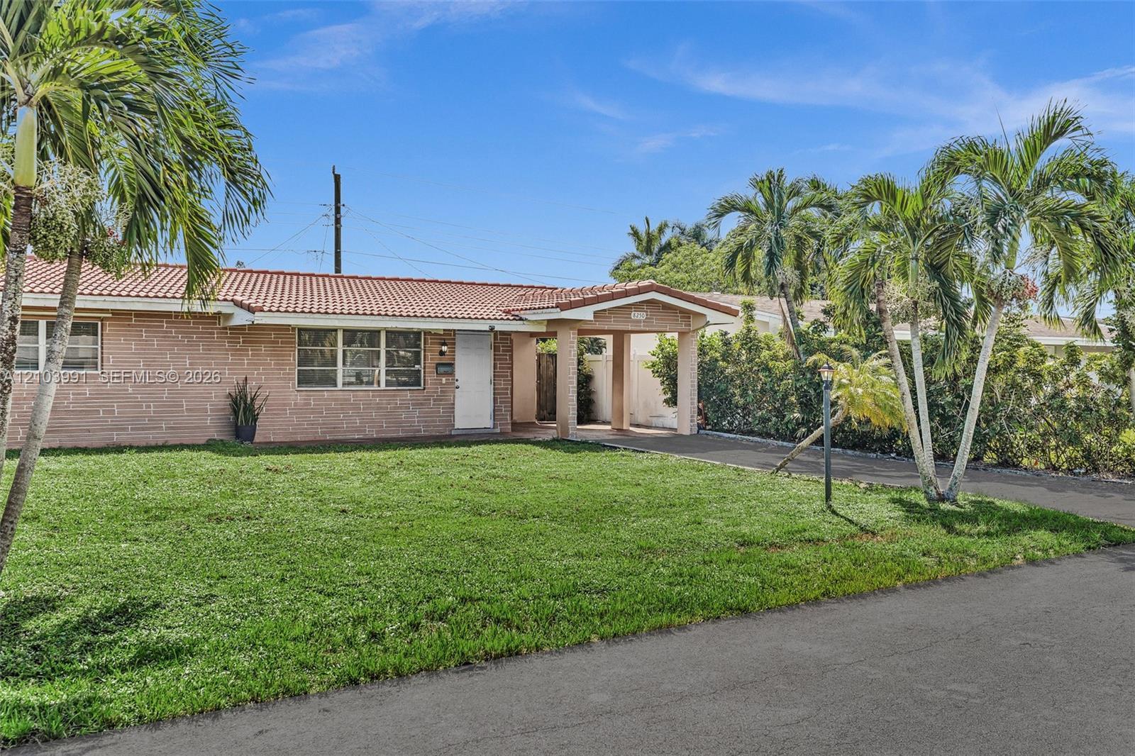 8250 NW 11th Ct # 0, Pembroke Pines FL 33024 photo 2