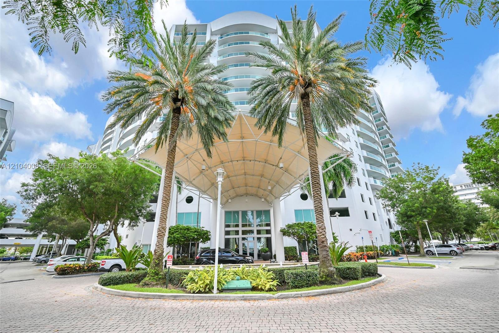 7900 Harbor Island Dr # 923, North Bay Village FL 33141