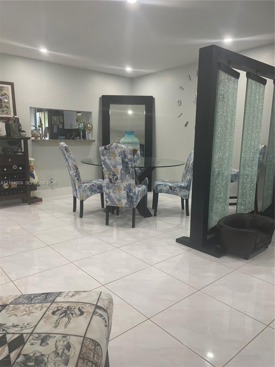 1110 SW 125th Ave # 207M, Pembroke Pines FL 33027 photo 4
