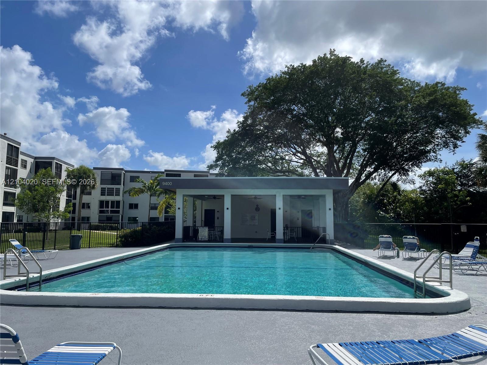 9235 SW 8th St # 209, Boca Raton FL 33428