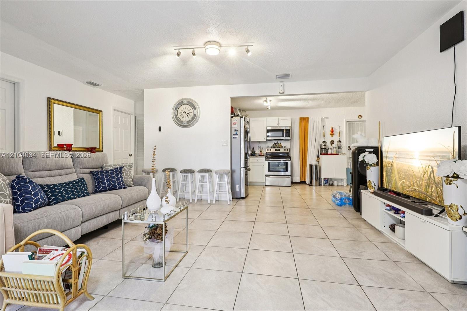 6402 NW 8th Ave, Miami FL 33150 photo 5