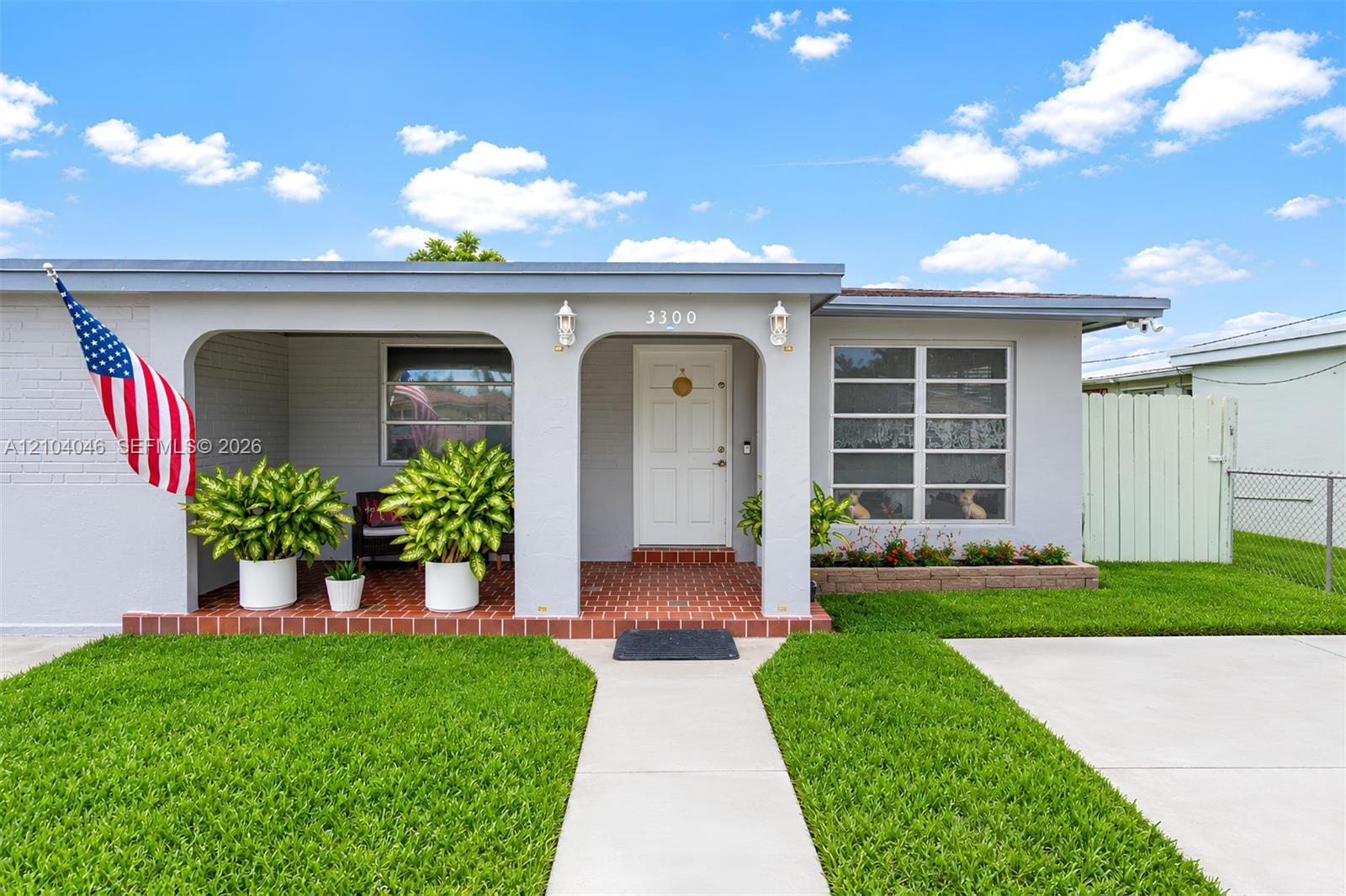 3300 SW 87th Ct, Miami FL 33165 photo 3
