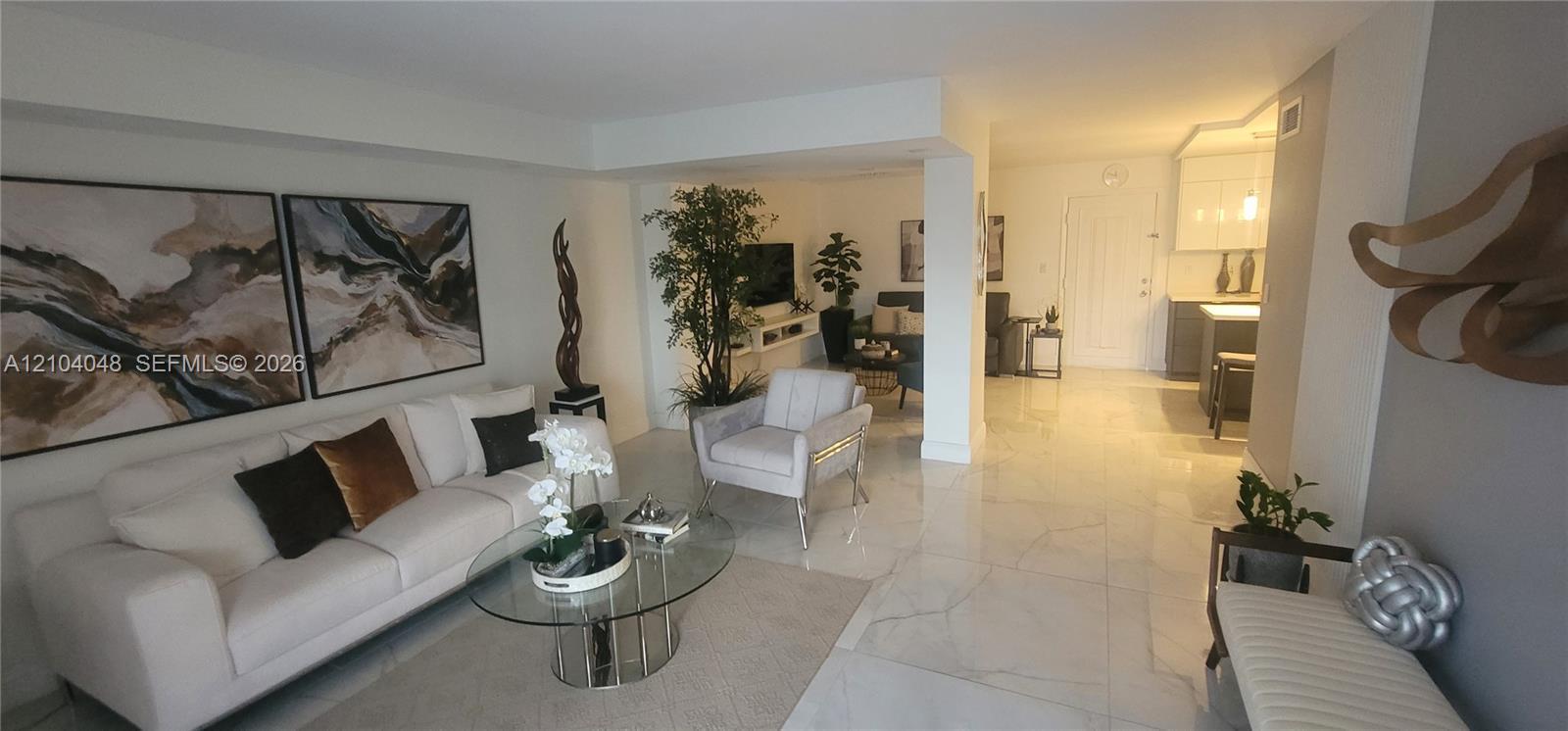 9371 Fontainebleau Blvd # I108, Miami FL 33172 photo 2