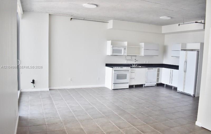 690 SW 1st Ct # 2325, Miami FL 33130 photo 3