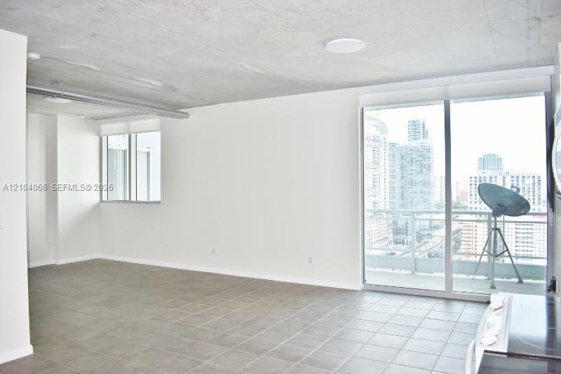 690 SW 1st Ct # 2325, Miami FL 33130 photo 5
