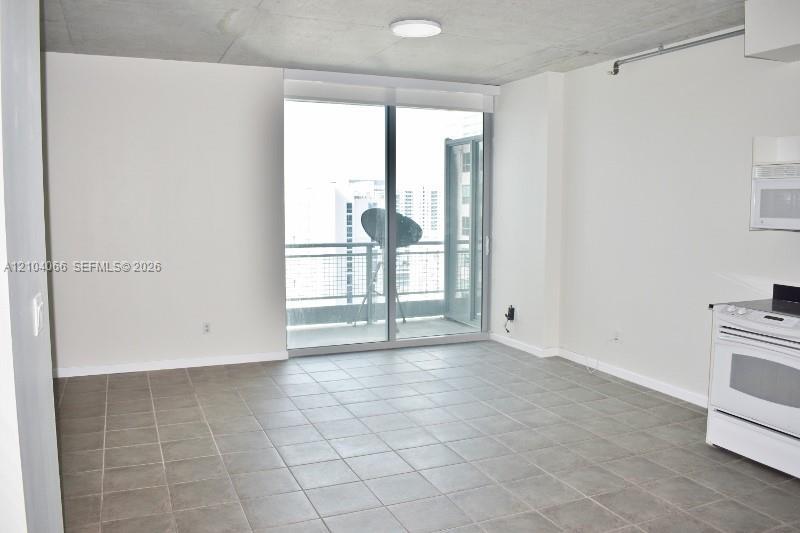 690 SW 1st Ct # 2325, Miami FL 33130 photo 4
