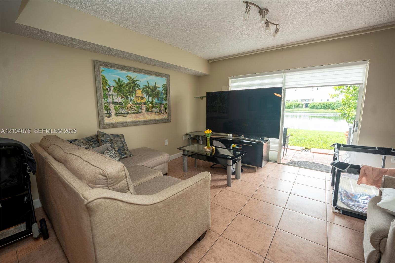 158 Riviera Cir # 3, Weston FL 33326 photo 4