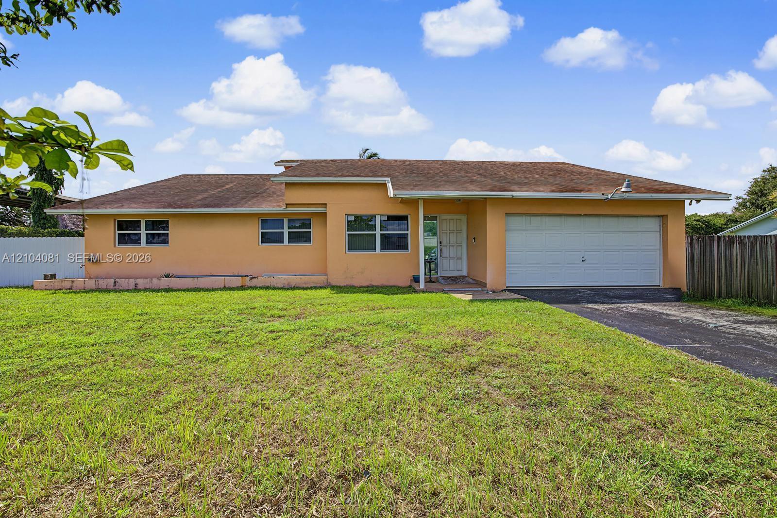 28702 SW 163rd Ct, Homestead FL 33033 photo 2