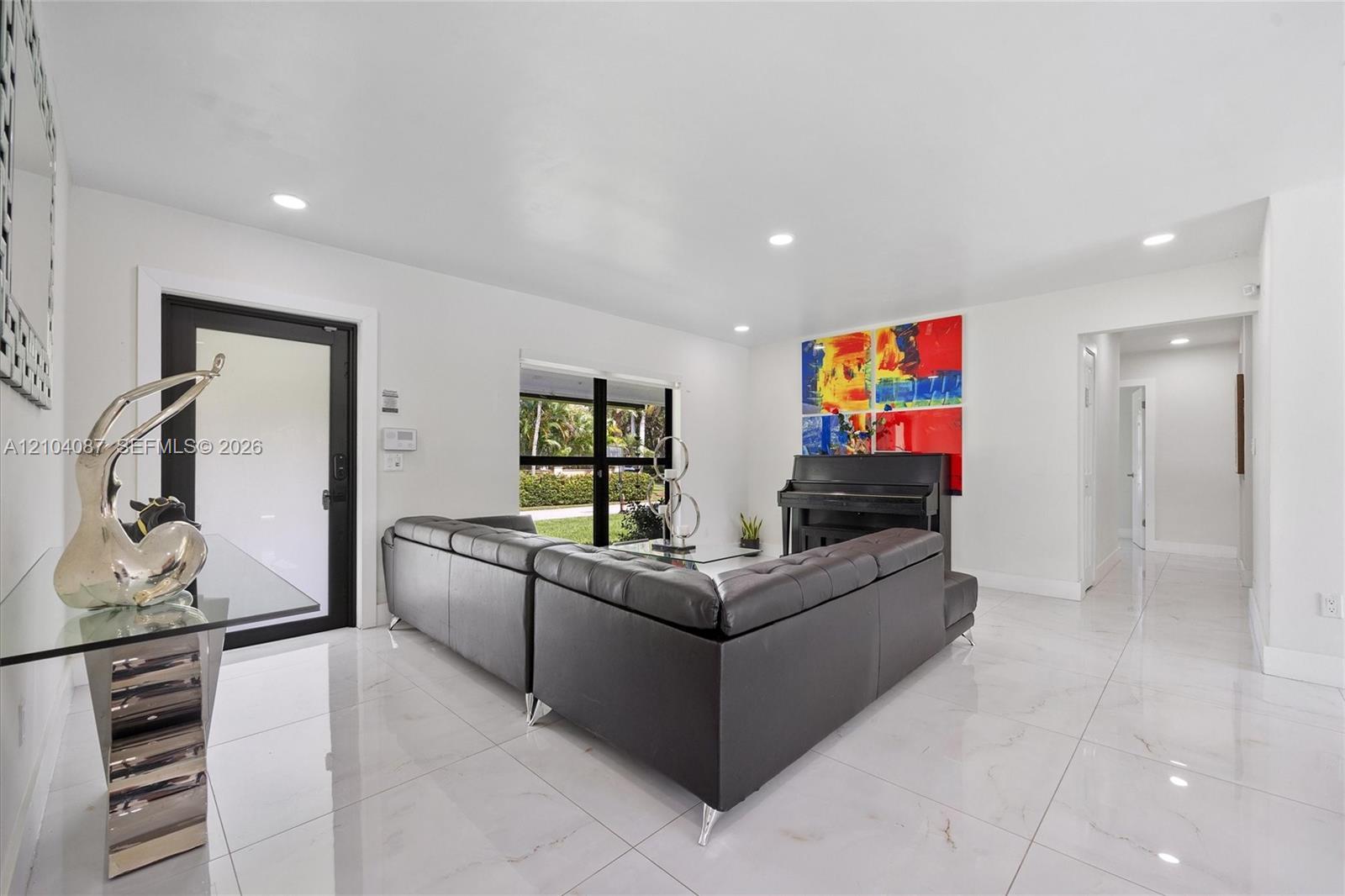 8840 SW 181st Ter, Palmetto Bay FL 33157 photo 5