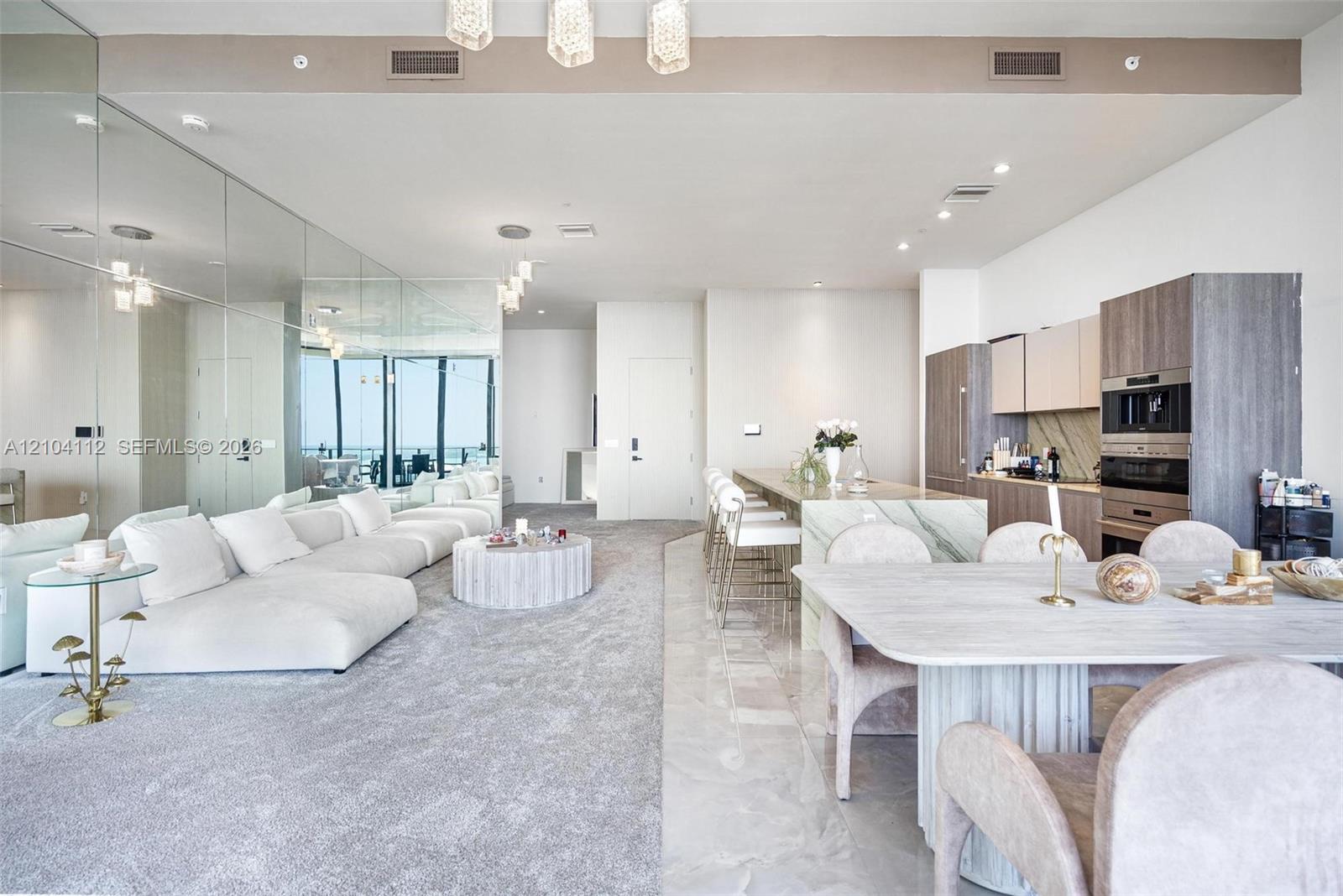 801 S Miami Ave # 5702, Miami FL 33130 photo 4