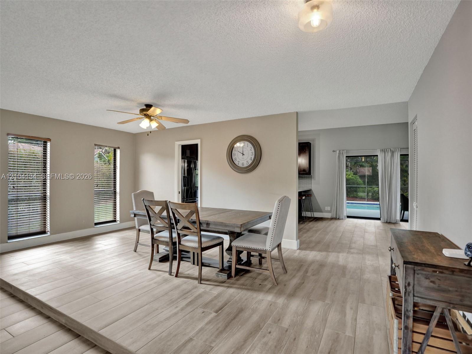 7014 NW 43rd St, Coral Springs FL 33065 photo 4
