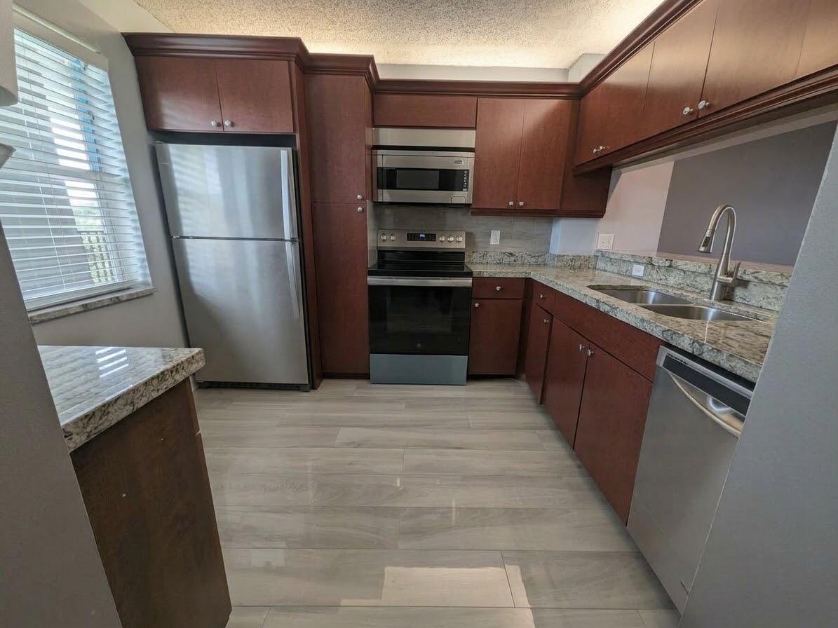 4191 CYPRESS REACH Court # 501, Pompano Beach FL 33069
