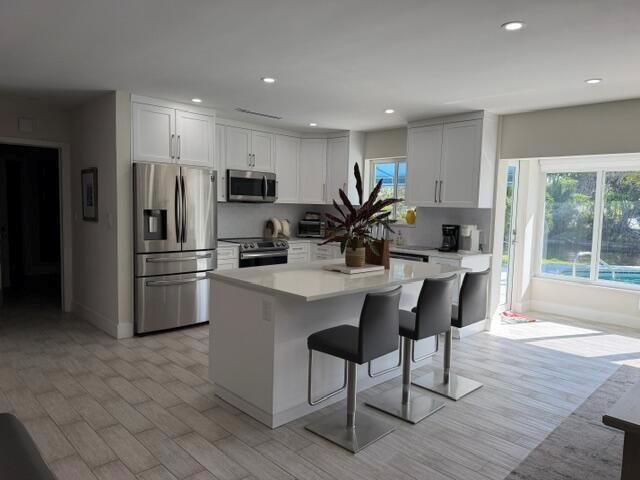 4600 NE 15th Avenue, Oakland Park FL 33334 photo 2