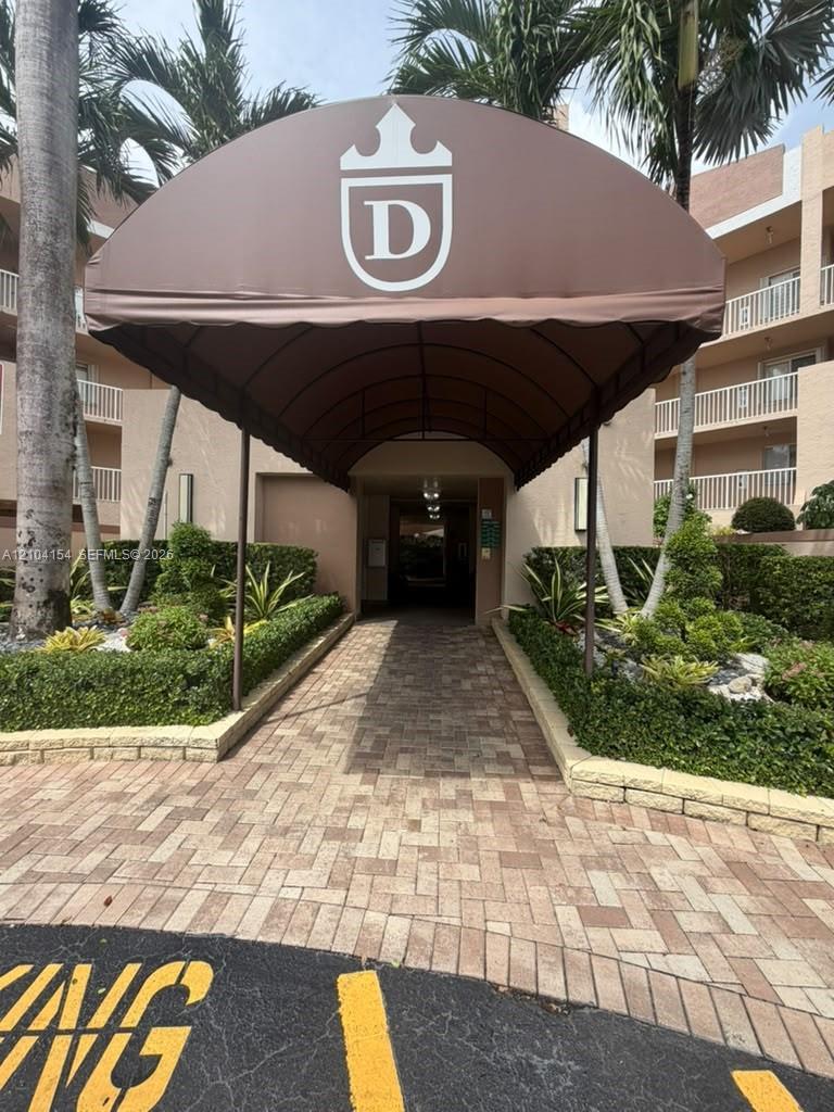 7691 Granville Dr # 410, Tamarac FL 33321 photo 2