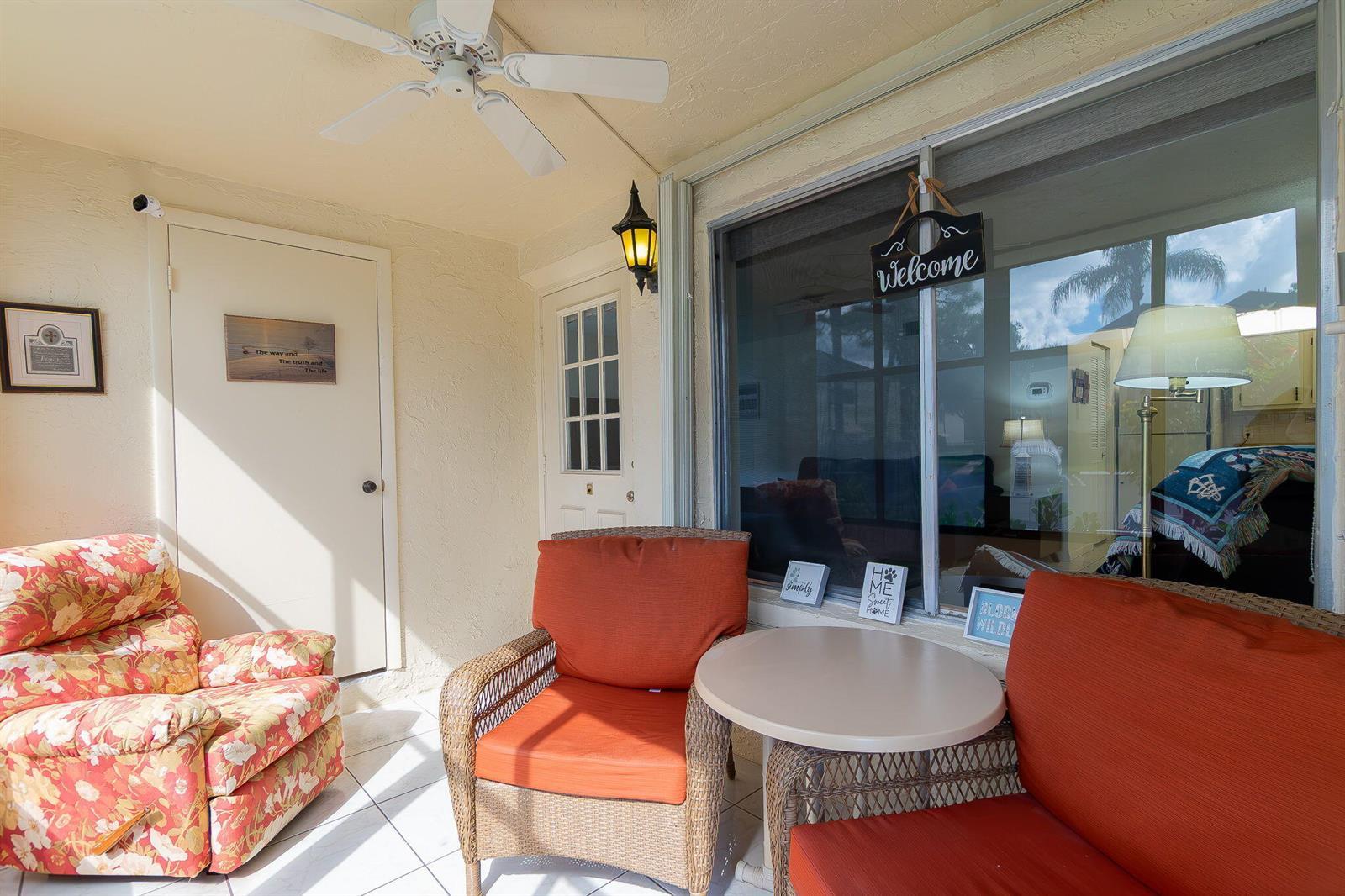 136 Lake Pine Circle # A1, FL 33463 photo 3