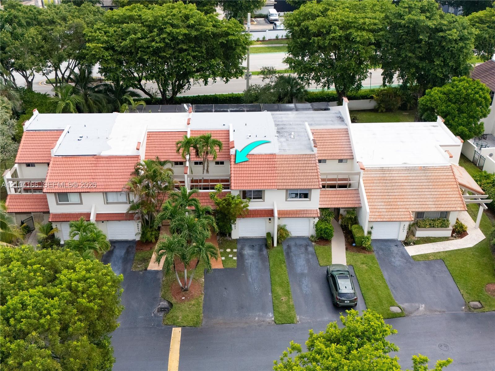 4521 NW 102nd Ct, Doral FL 33178 photo 3