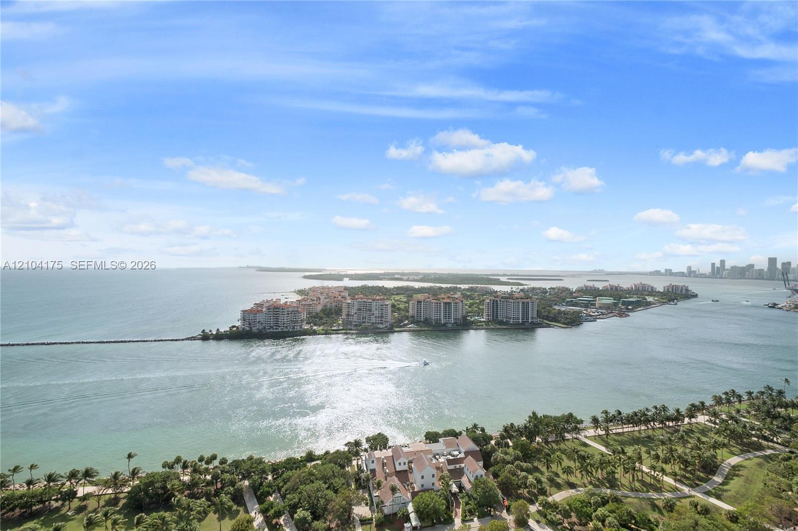 100 S Pointe Dr # 2902, Miami Beach FL 33139 photo 2