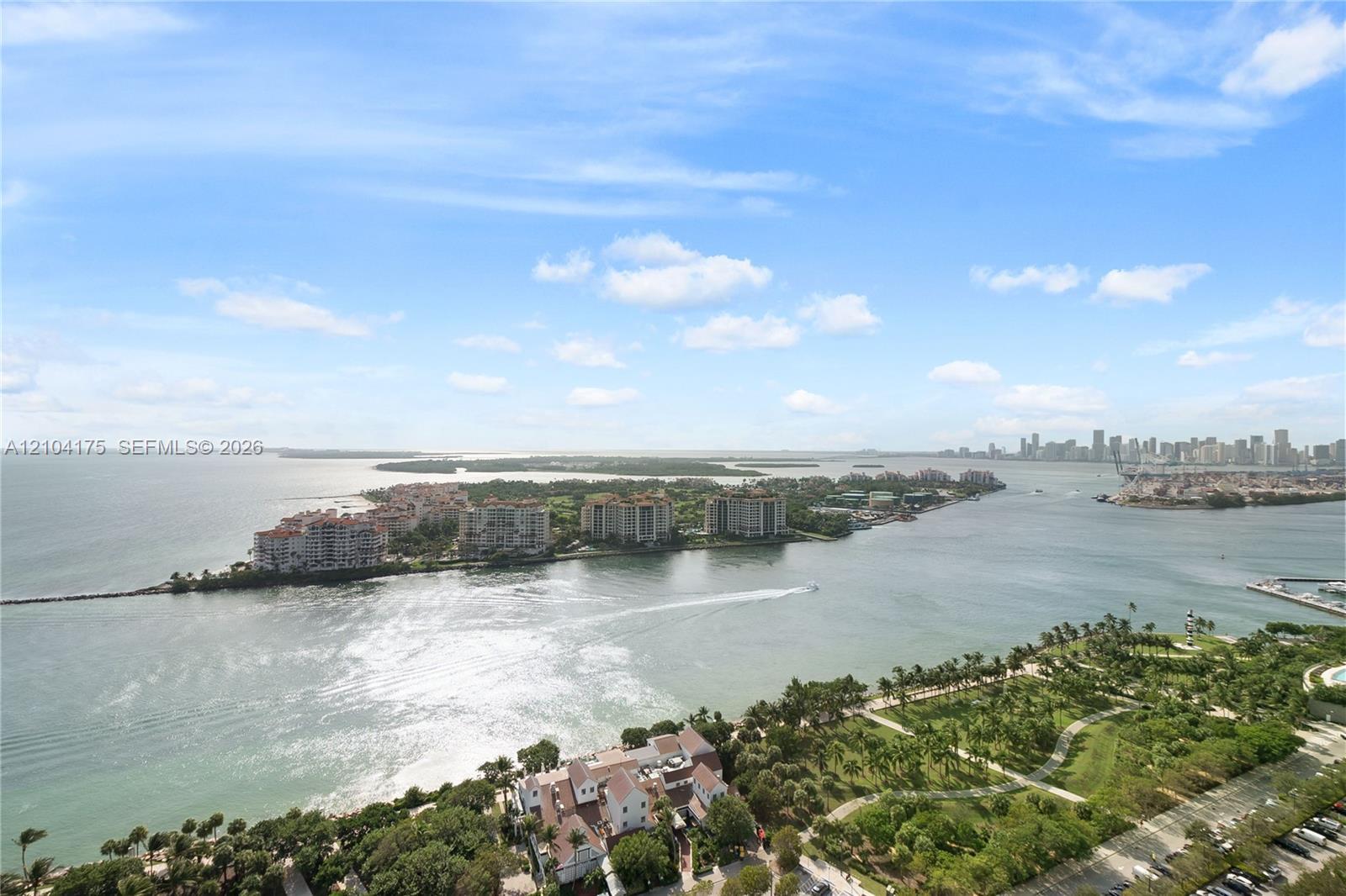 100 S Pointe Dr # 2902, Miami Beach FL 33139 photo 4
