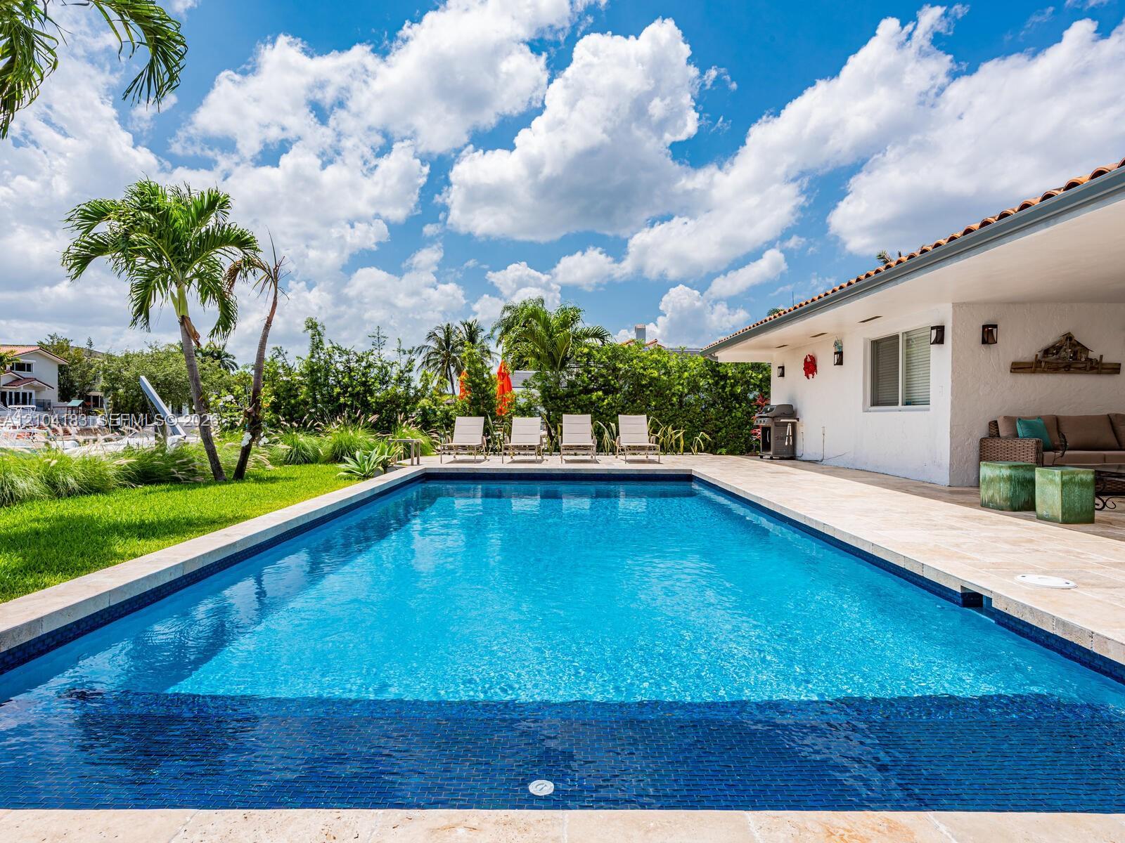 1036 Lugo Ave, Coral Gables FL 33156 photo 3