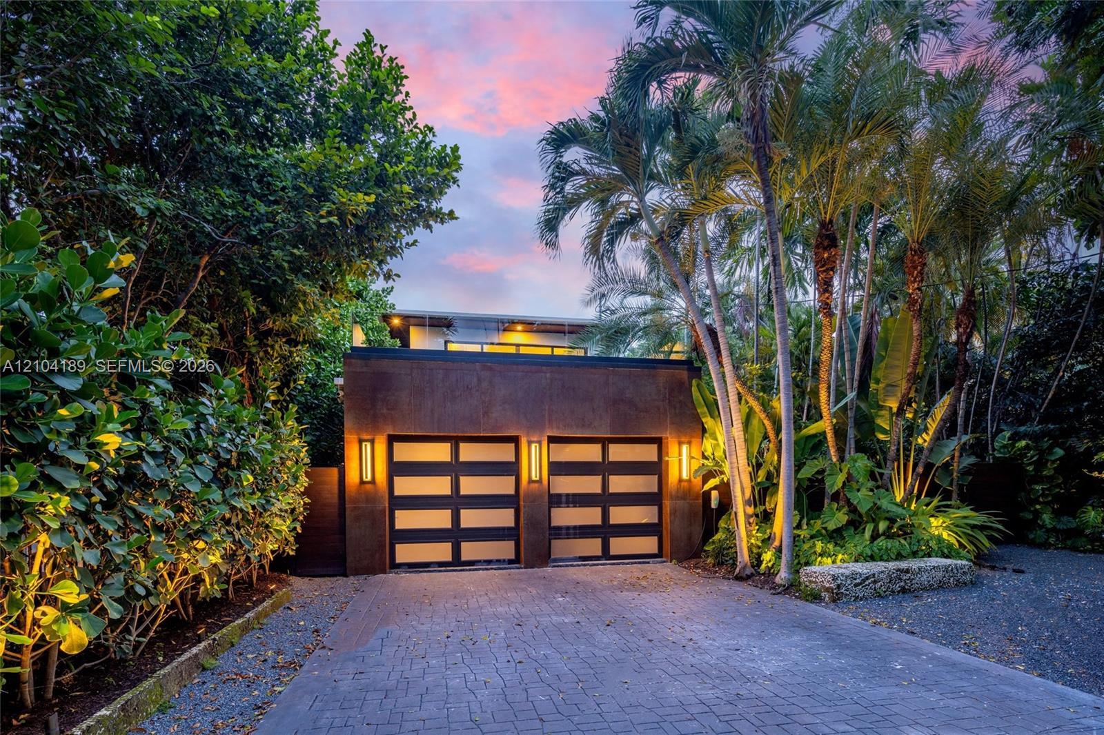 250 S Hibiscus Dr, Miami Beach FL 33139 photo 3