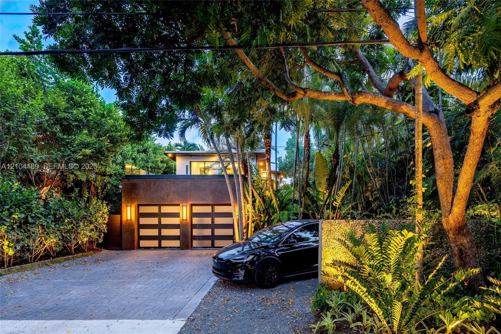 250 S Hibiscus Dr, Miami Beach FL 33139 photo 4