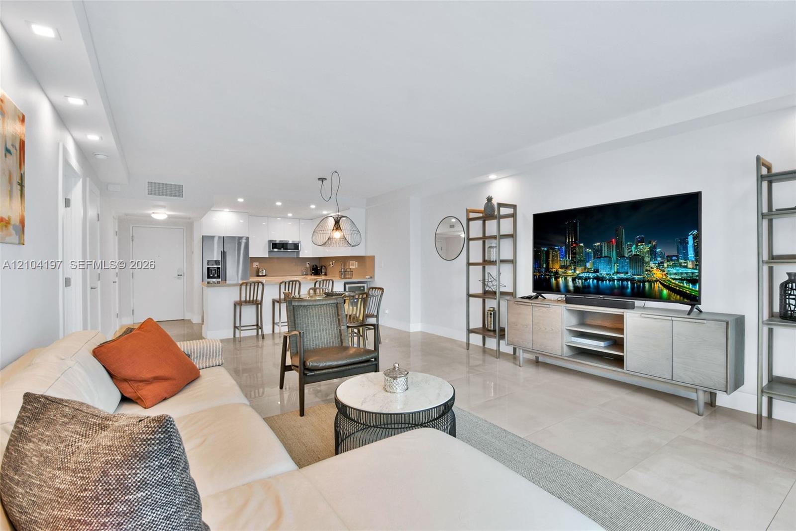 2301 Collins Ave # 303, Miami Beach FL 33139 photo 2