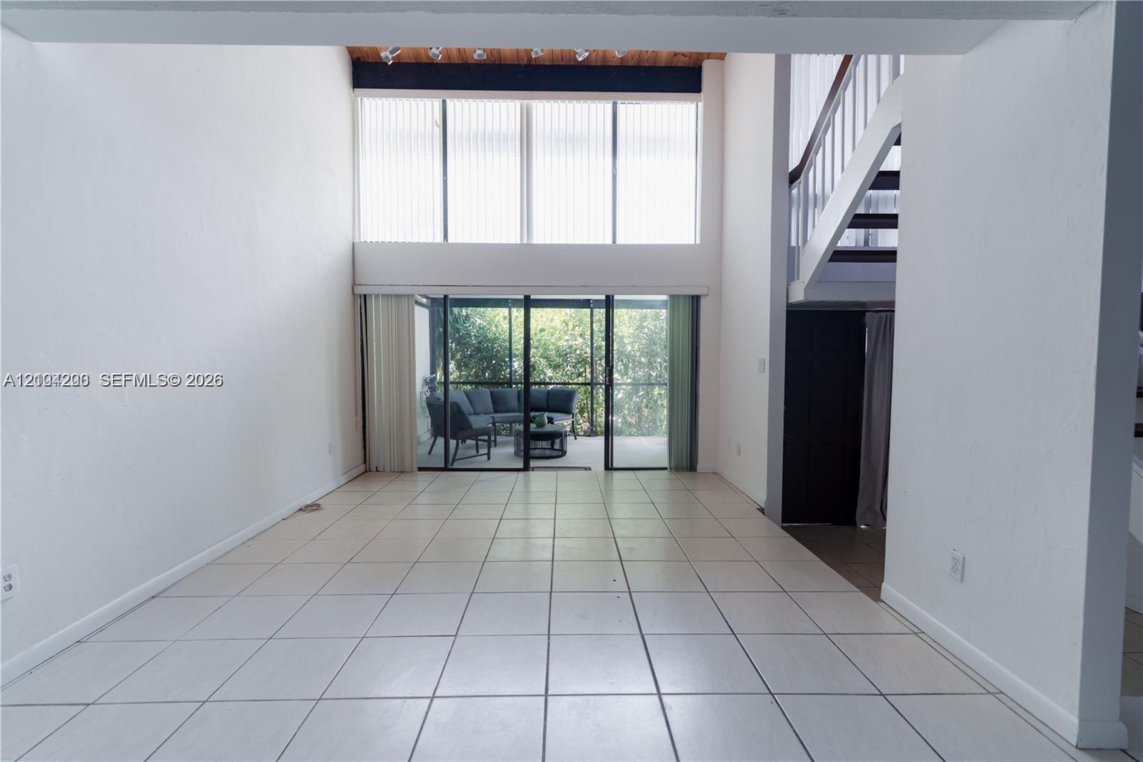 19200 NE 25th Ave # 322C, Miami FL 33180 photo 2