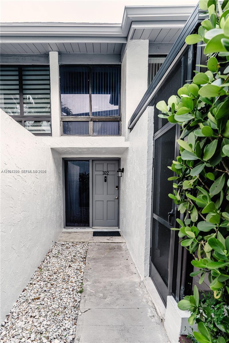 19200 NE 25th Ave # 322C, Miami FL 33180