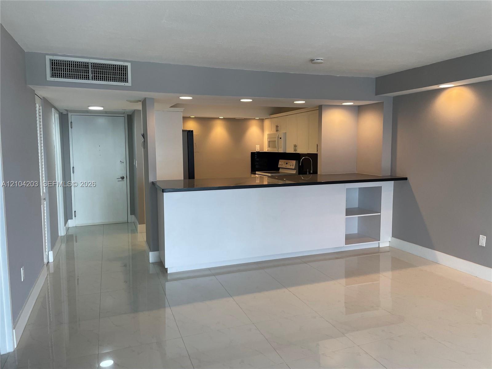 5701 Collins Ave # 911, Miami Beach FL 33140 photo 3